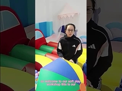 White Soft Play Equipamento Interior Fazenda Bounce House Colchões e vedação para bebés