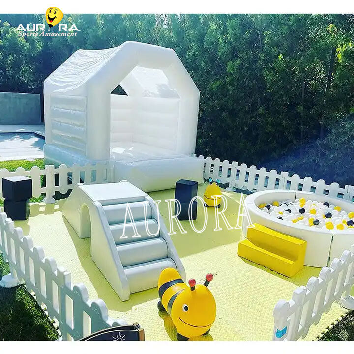 Parque de Jogos Indoor Inflável Equipamento de Jogos Suaves Festa Bolas Brancas Poço Para Crianças