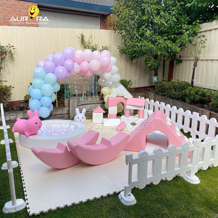 Pacote de equipamento de brinquedo interior Aluguer de playground rosa e branco Kids Play Party