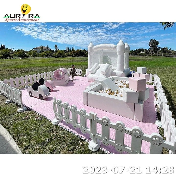 10 Passageiros Fecho de Jogos Soft Kids Parque de Jogos Outdoor Portões Móveis Soft Play para pátios
