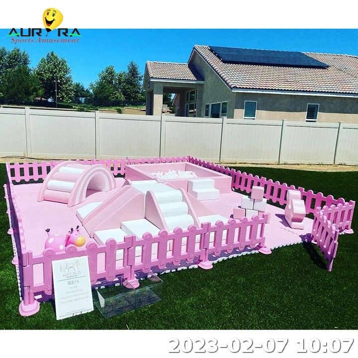 Equipamento inflável de brinquedos para crianças de pequeno porte Parque de diversões para crianças de pequeno porte Aluguer de festas de bolas