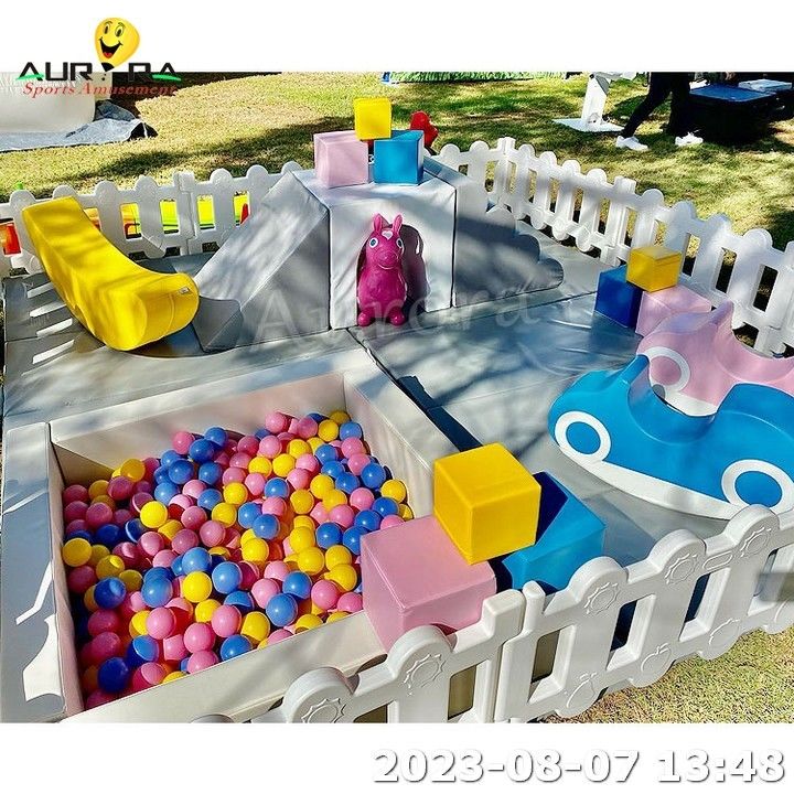 Soft Play Sets Kids Soft Play Merry Go Round Outdoor Playground Alpinista de bola Pit