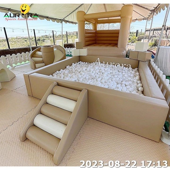 Soft Playground Crianças Indoor Playground Casa de salto Branco Com Slide Bubble Tent