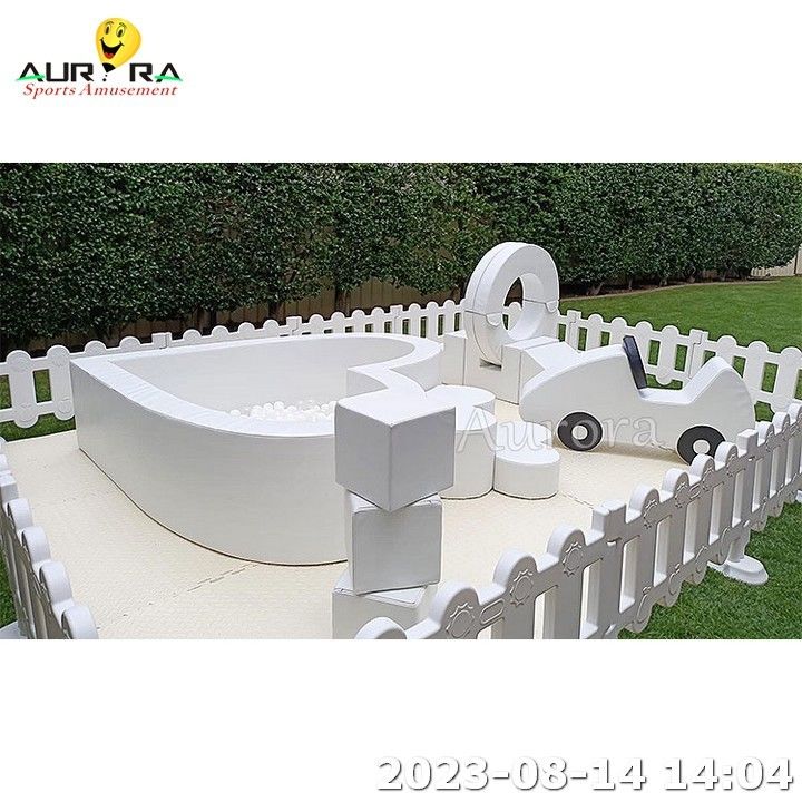 Crianças Brancas Verdes Soft Play Blocos de espuma Play Set Com Ball Pit Soft Play Equipamento