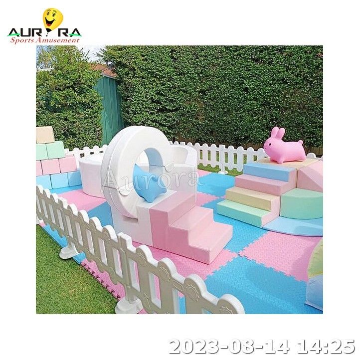 Crianças Brancas Verdes Soft Play Blocos de espuma Play Set Com Ball Pit Soft Play Equipamento