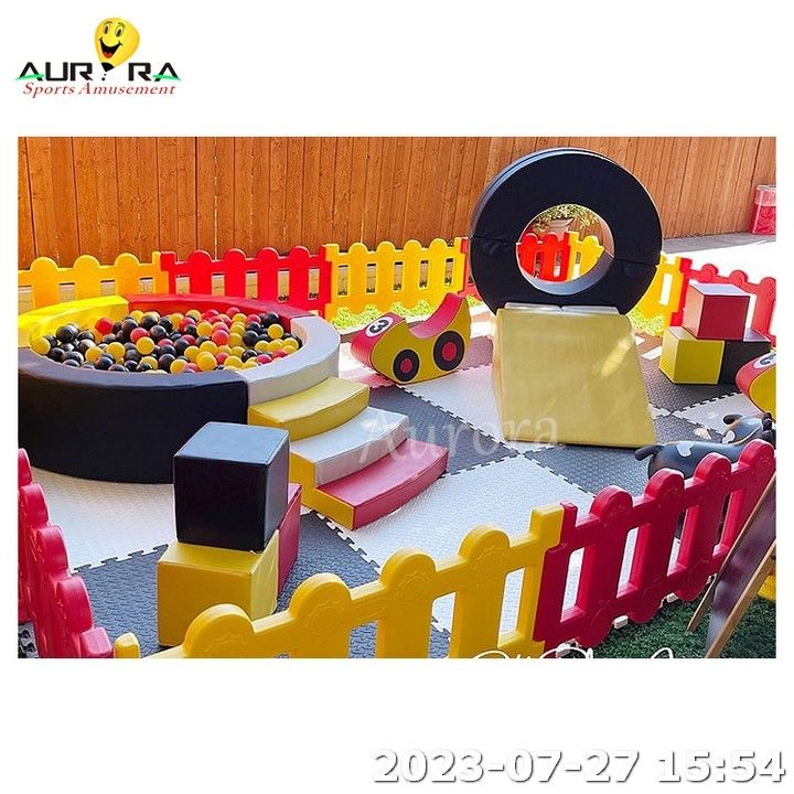 Merry Go Round Soft Play Aluguer de Equipamento espuma Soft Playground para crianças