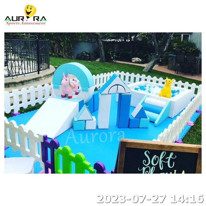 Soft Play Alpinistas Equipamento para crianças ao ar livre Amusement Blue Ball Pit Parque de diversões interior
