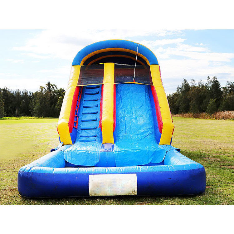 Obstáculo de salto Slides de água infláveis para piscina Linha dupla coloridos jogos para adultos