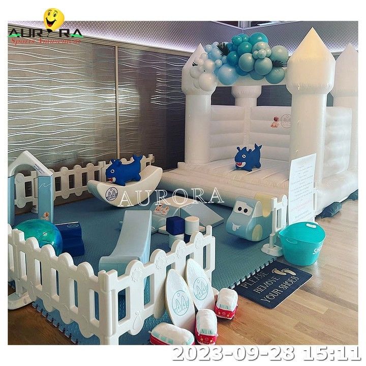 White Bouncy Castle White Soft Play Sets Equipamento de playground Festa de soft play interior