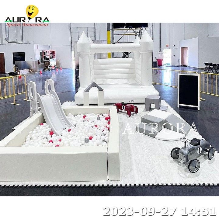 Populares Cores Misturadas Balão de Escalada Pit Crianças Parque de Jogos ao Ar Livre Soft Play
