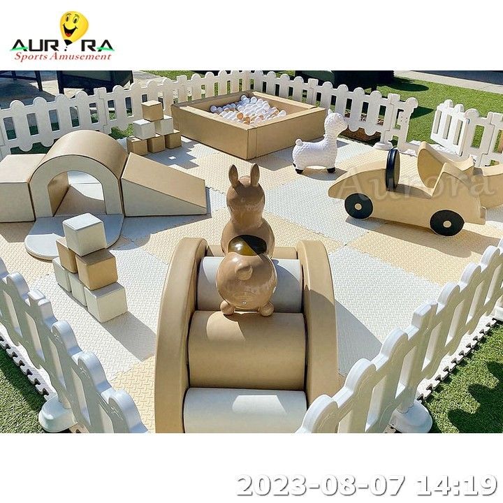 Soft Play Indoor Soft Play Equipamento Para Venda Branco com casa de salto inflável