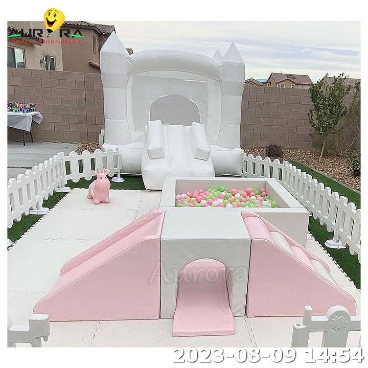 Equipamento de Soft Play Indoor Soft Play Square White Bounce House Ball Pit Com Slide