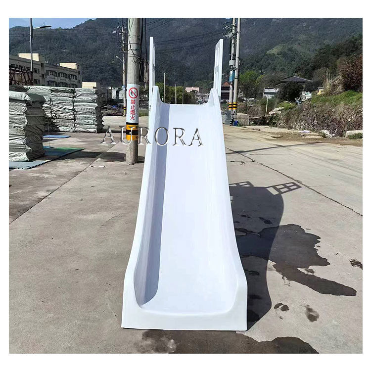 Slide Wavy personalizado Outdoor Para Crianças Slide de Segurança Popular de Plástico Soft Play Slide