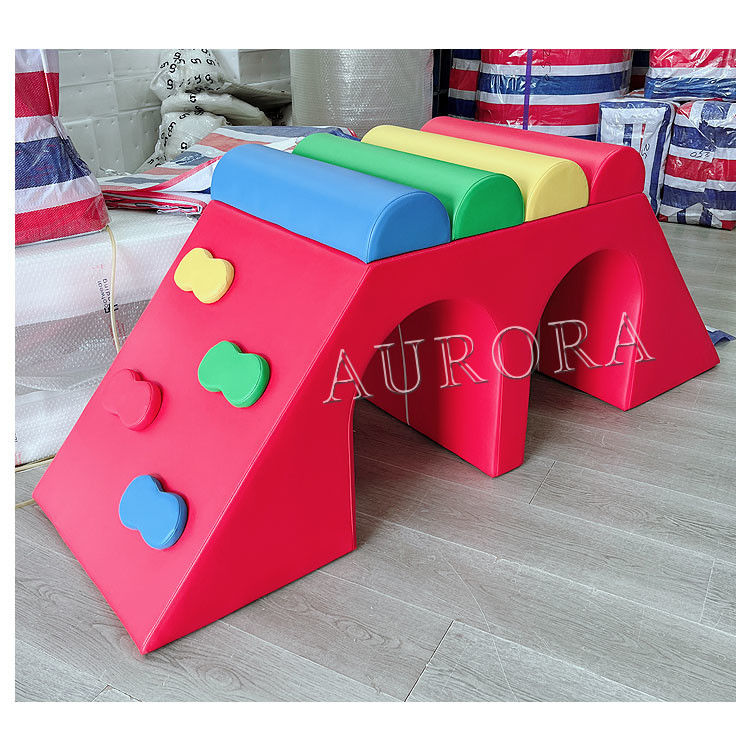 Soft Play Equipamento de aluguer Soft Climbing Slide Play Blocos de espuma coloridos